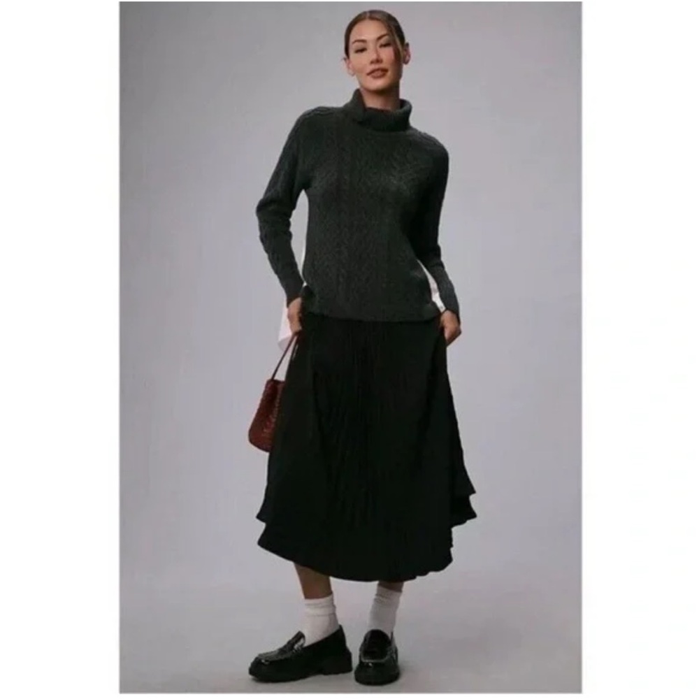 Anthropologie dark gray cable knit sweater with cream back panel - Picture 2 of 7